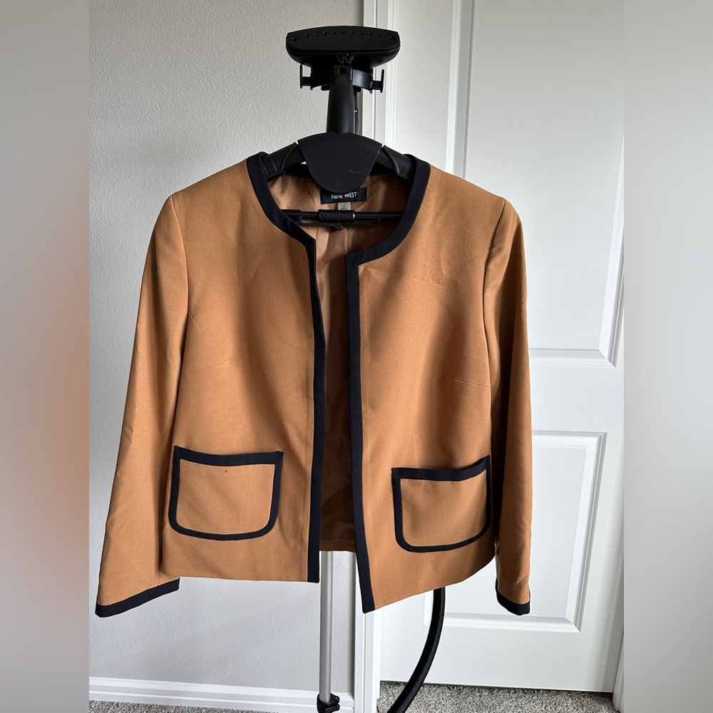 Nine West tan blazer